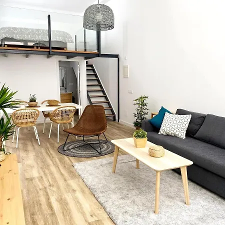 Appartamento Modern Double Height Loft Near Canteras *
